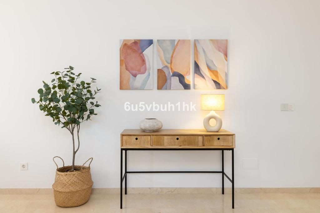 4 Bed Apartment for sale in Fuengirola Costa Del Sol, Málaga, Spain