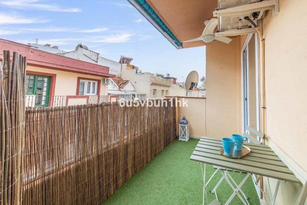 4 Bed Apartment for sale in Fuengirola Costa Del Sol, Málaga, Spain