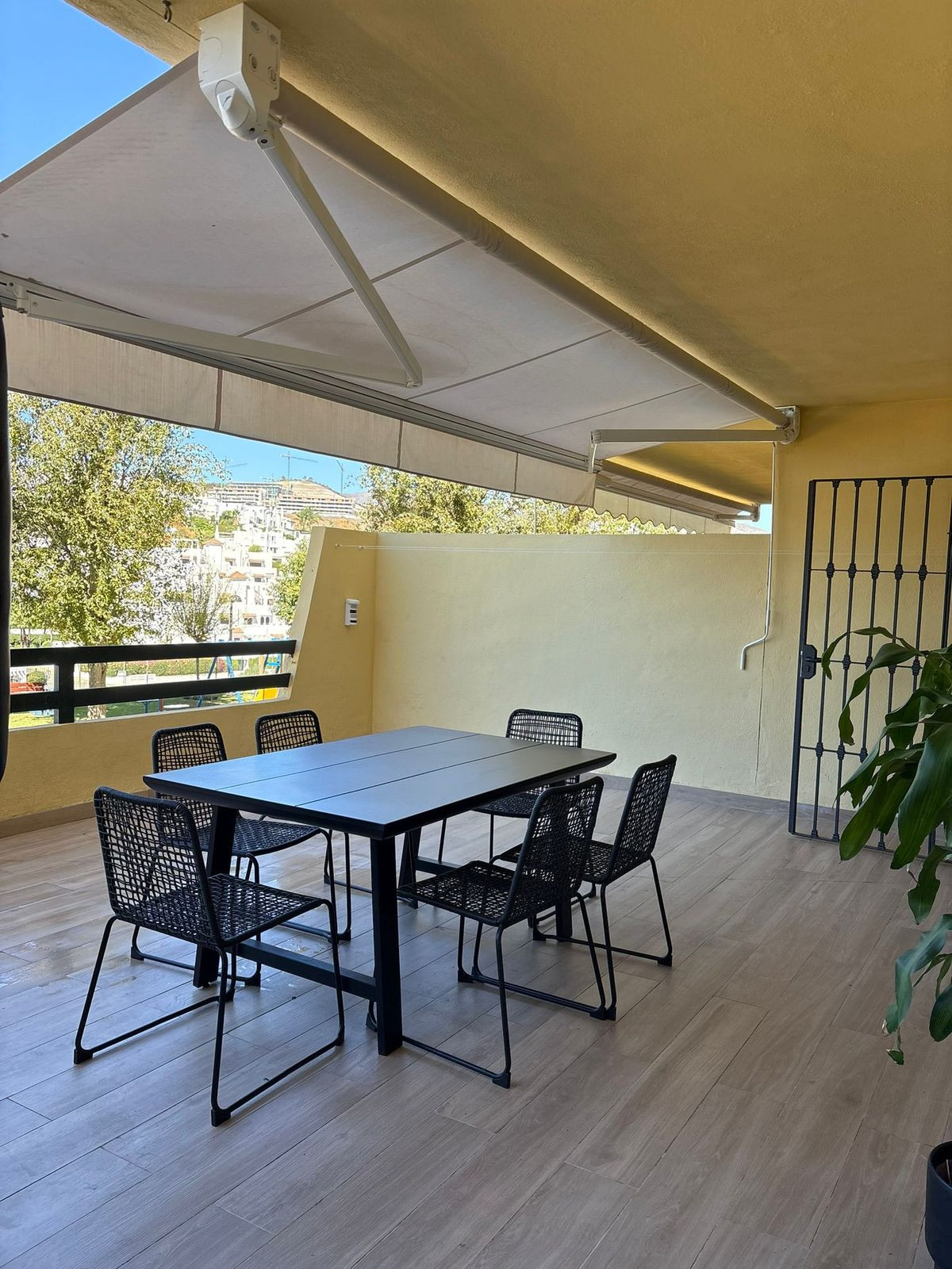 Se vende Apartamento Planta Baja de 2 dormitorios en Costa Del Sol, Málaga, España