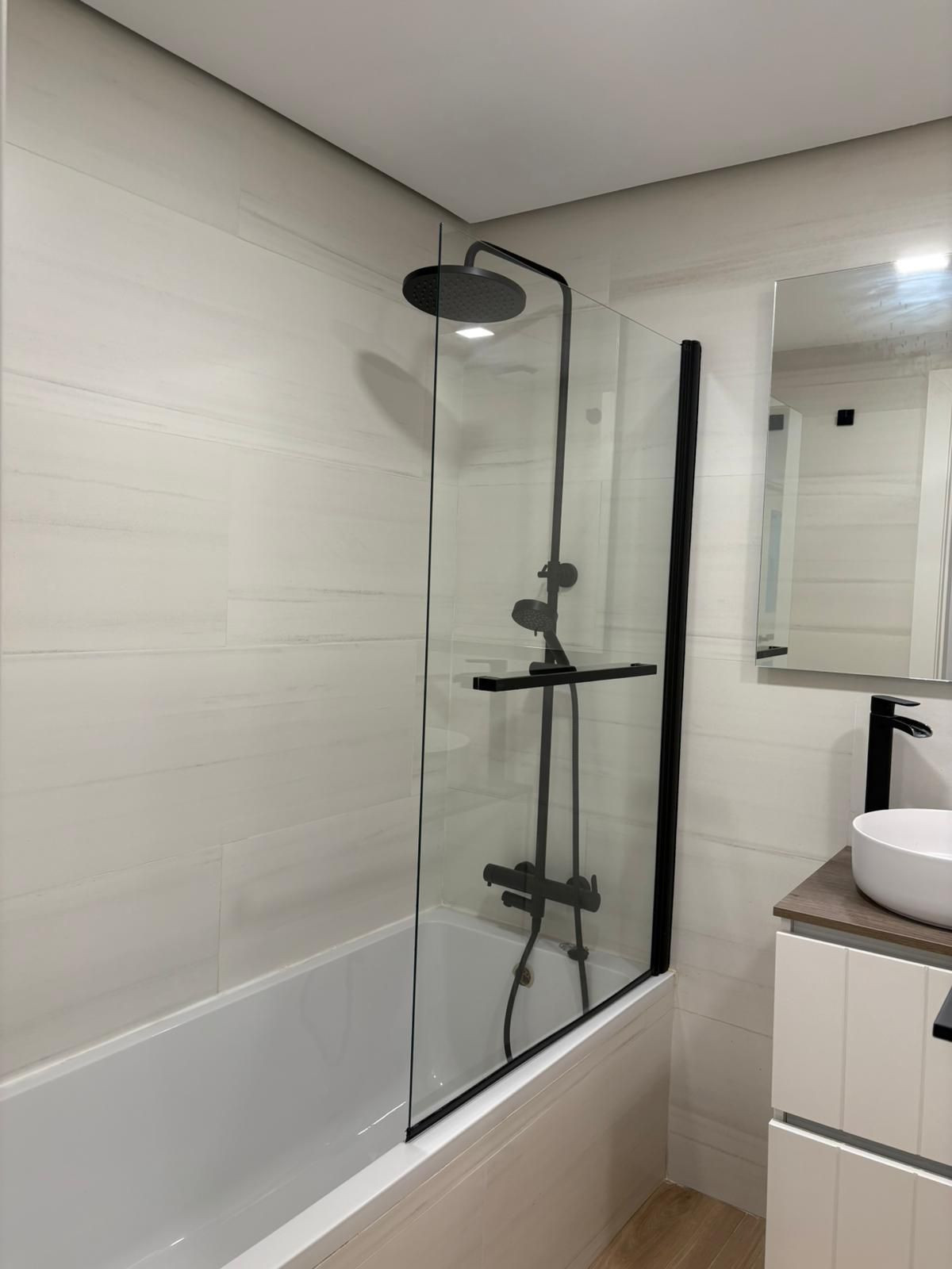 Se vende Apartamento Planta Baja de 2 dormitorios en Costa Del Sol, Málaga, España