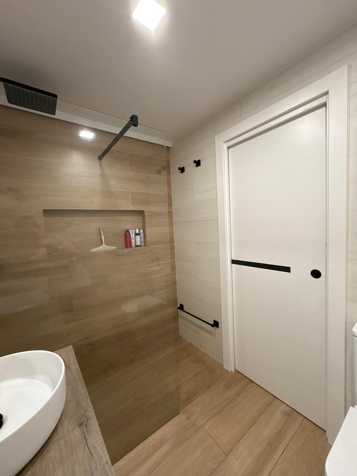 Se vende Apartamento Planta Baja de 2 dormitorios en Costa Del Sol, Málaga, España
