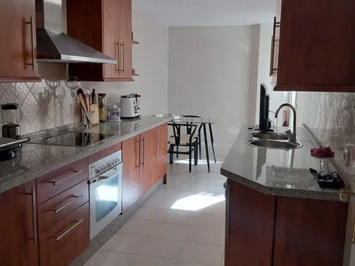 Se vende Apartamento Planta Baja de 2 dormitorios en Costa Del Sol, Málaga, España