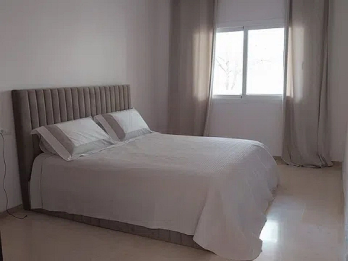 Se vende Apartamento Planta Baja de 2 dormitorios en Costa Del Sol, Málaga, España