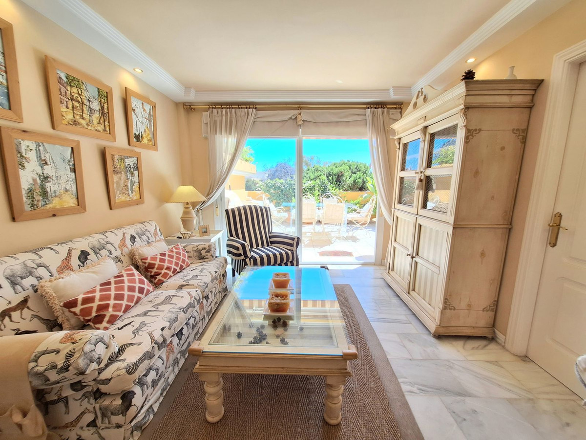 2 Bed Apartment for sale in Elviria Costa Del Sol, Málaga, Spain