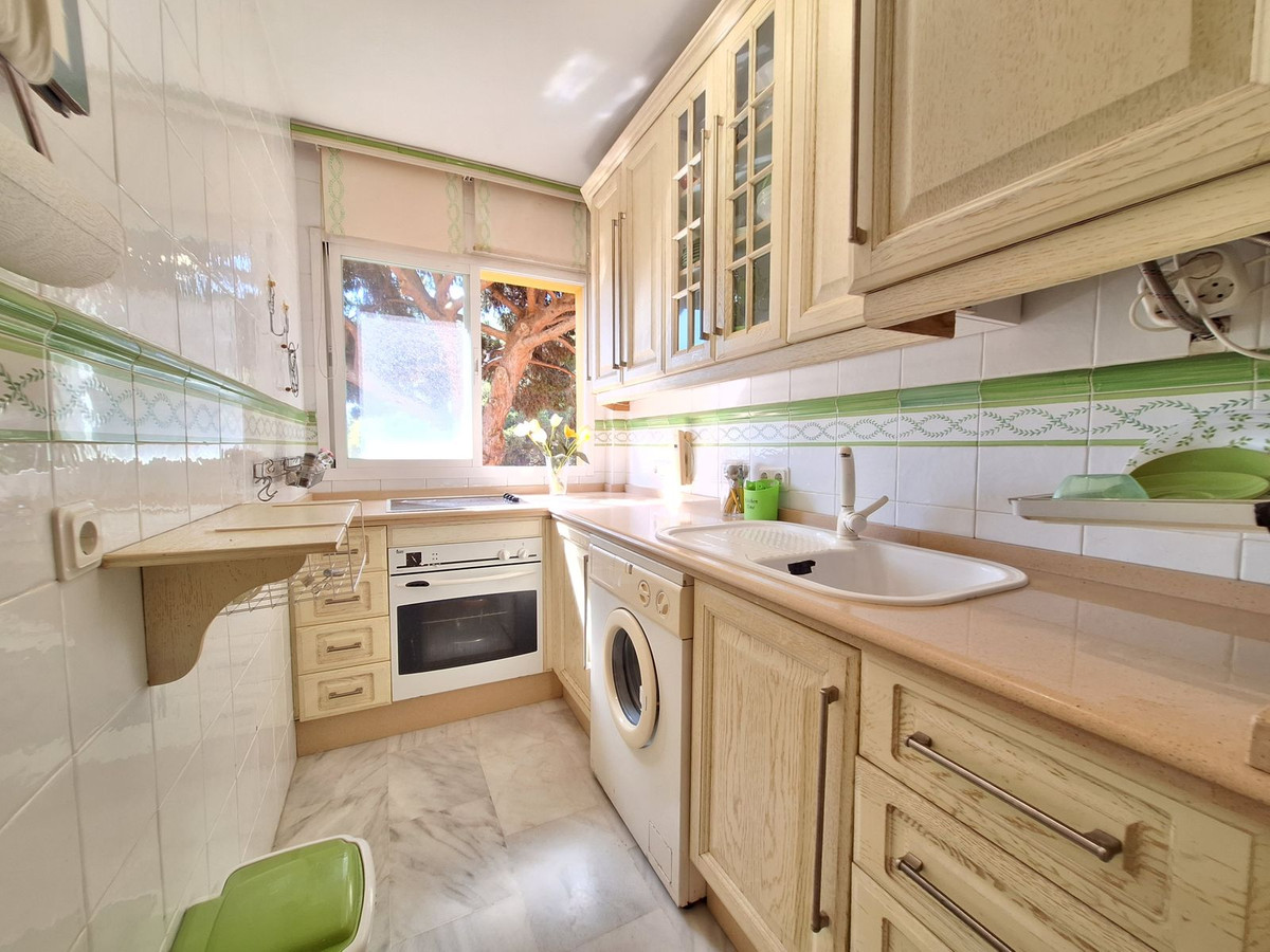 2 Bed Apartment for sale in Elviria Costa Del Sol, Málaga, Spain