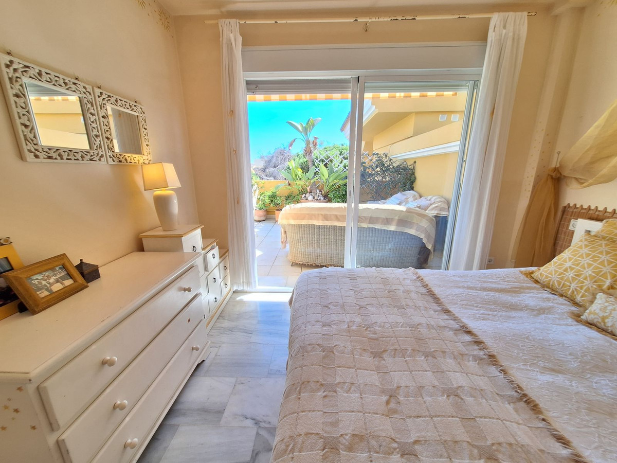 2 Bed Apartment for sale in Elviria Costa Del Sol, Málaga, Spain