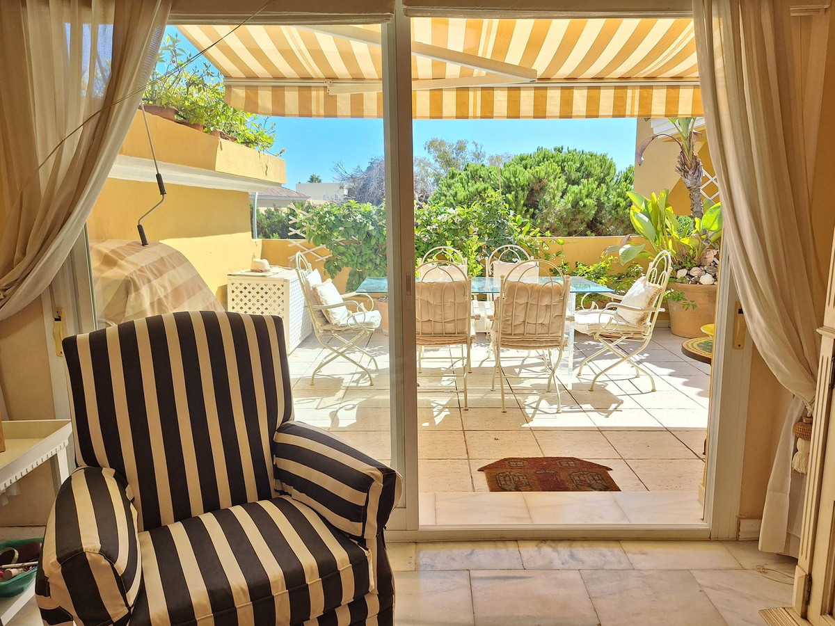 2 Bed Apartment for sale in Elviria Costa Del Sol, Málaga, Spain