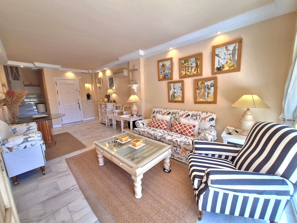 2 Bed Apartment for sale in Elviria Costa Del Sol, Málaga, Spain