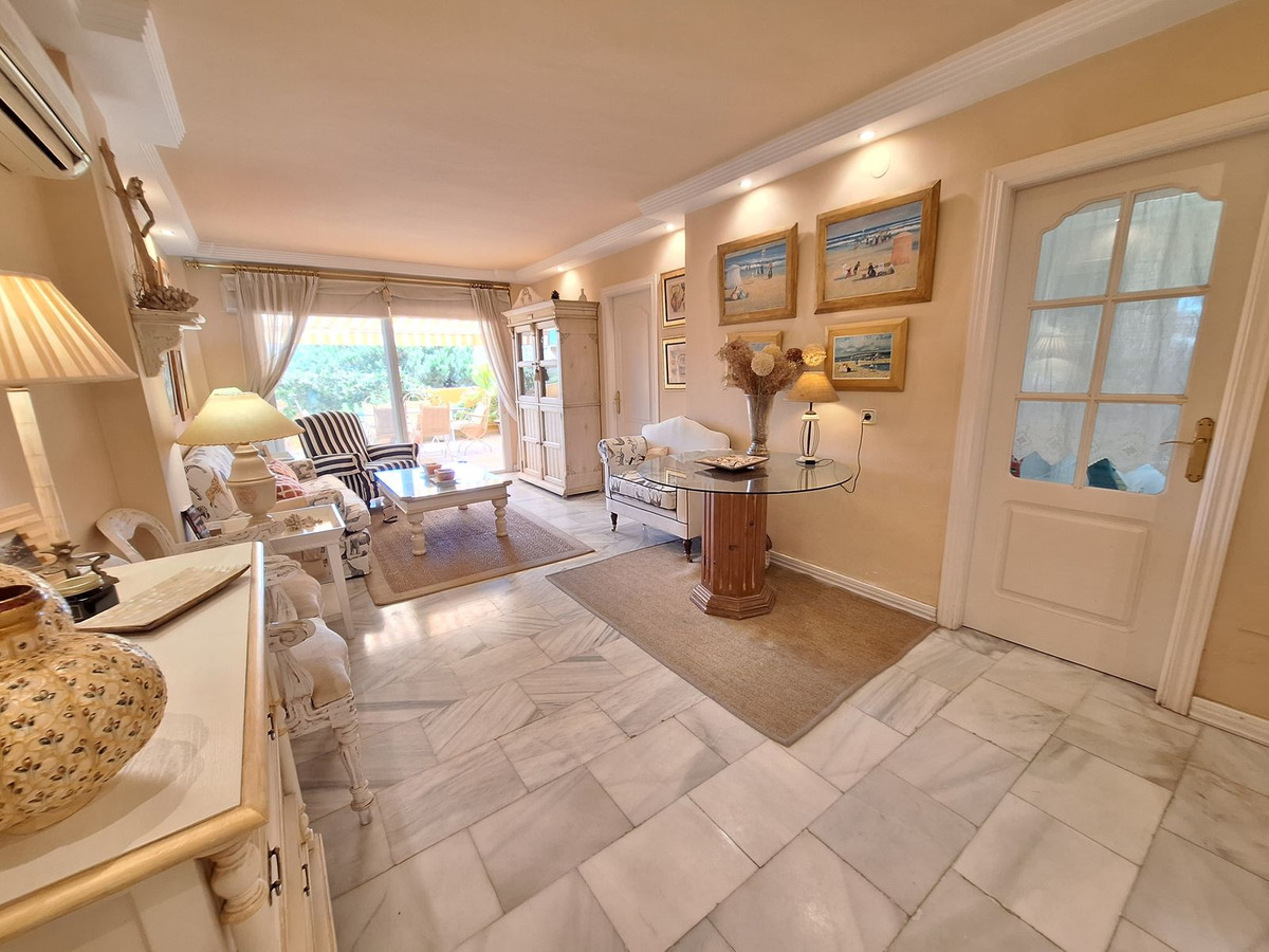 2 Bed Apartment for sale in Elviria Costa Del Sol, Málaga, Spain