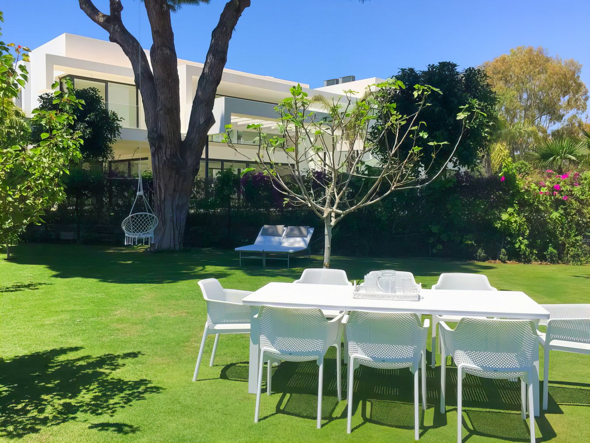 3 Bed Townhouse for sale in Guadalmina Baja Costa Del Sol, Málaga, Spain