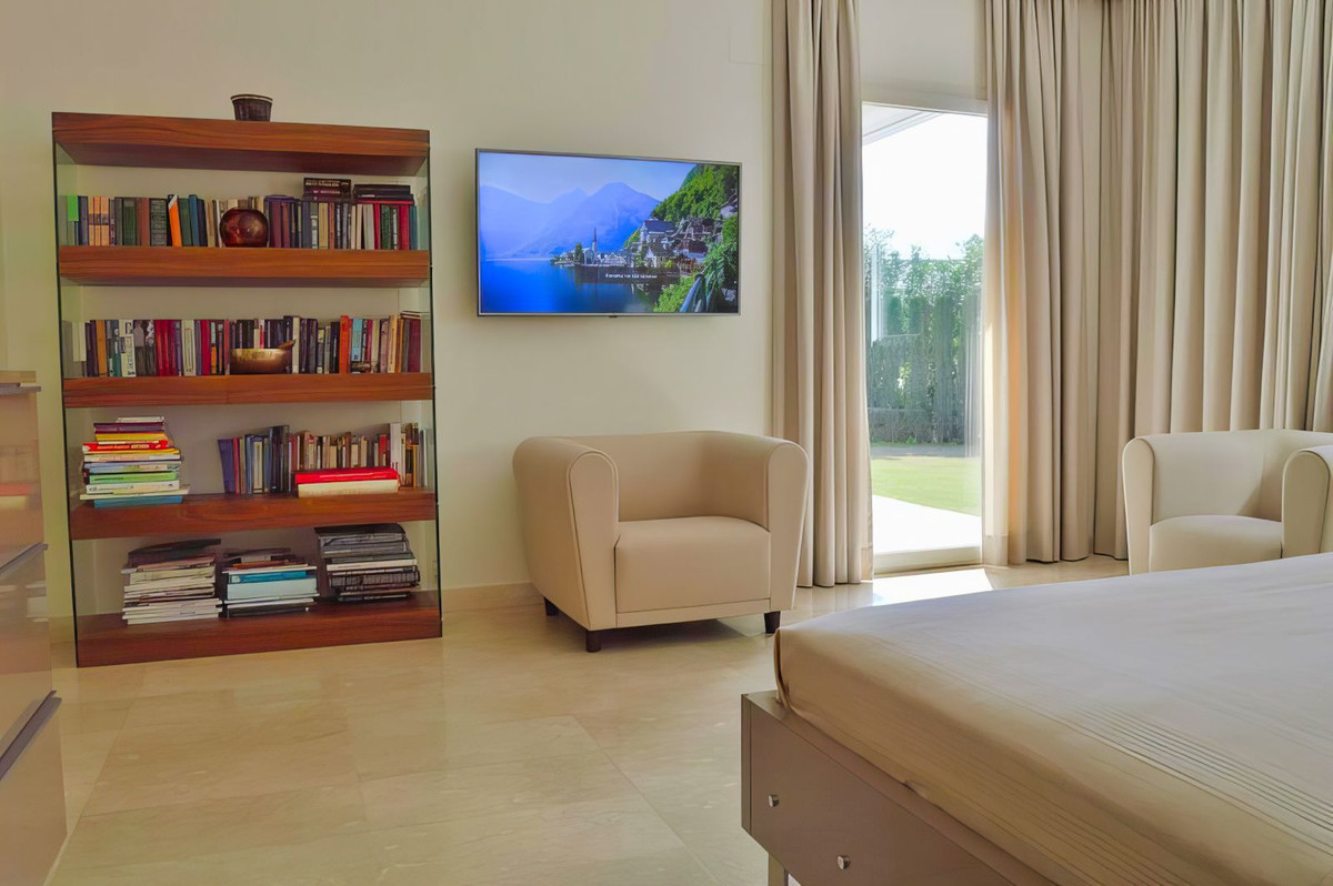 3 Bed Townhouse for sale in Guadalmina Baja Costa Del Sol, Málaga, Spain