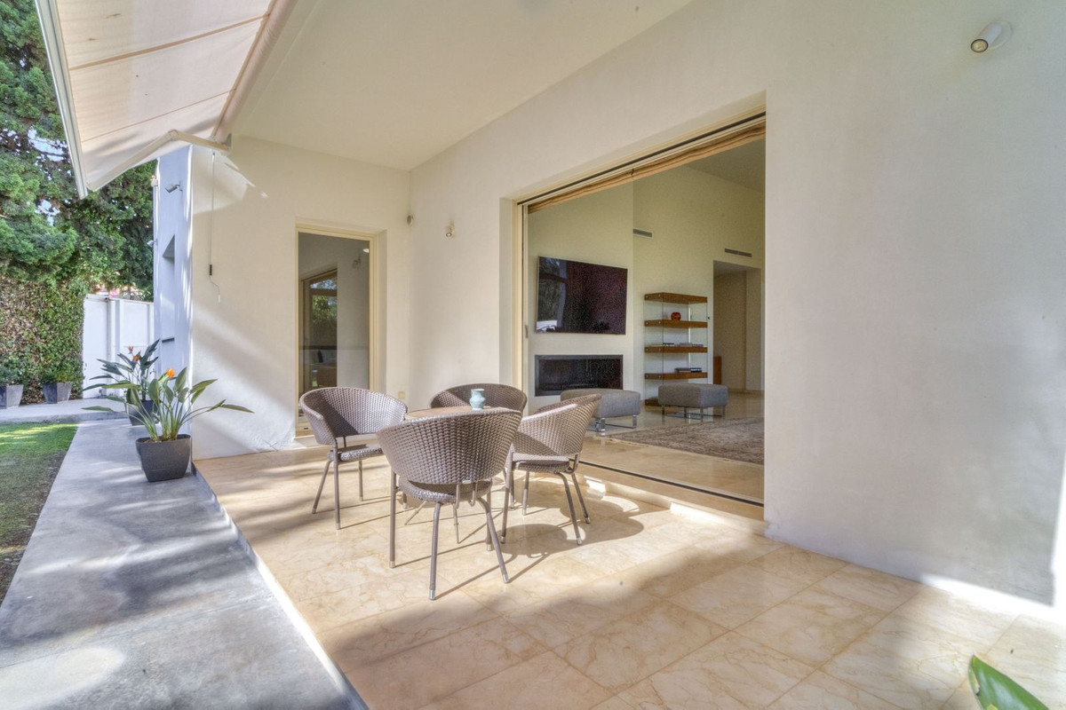 3 Bed Townhouse for sale in Guadalmina Baja Costa Del Sol, Málaga, Spain