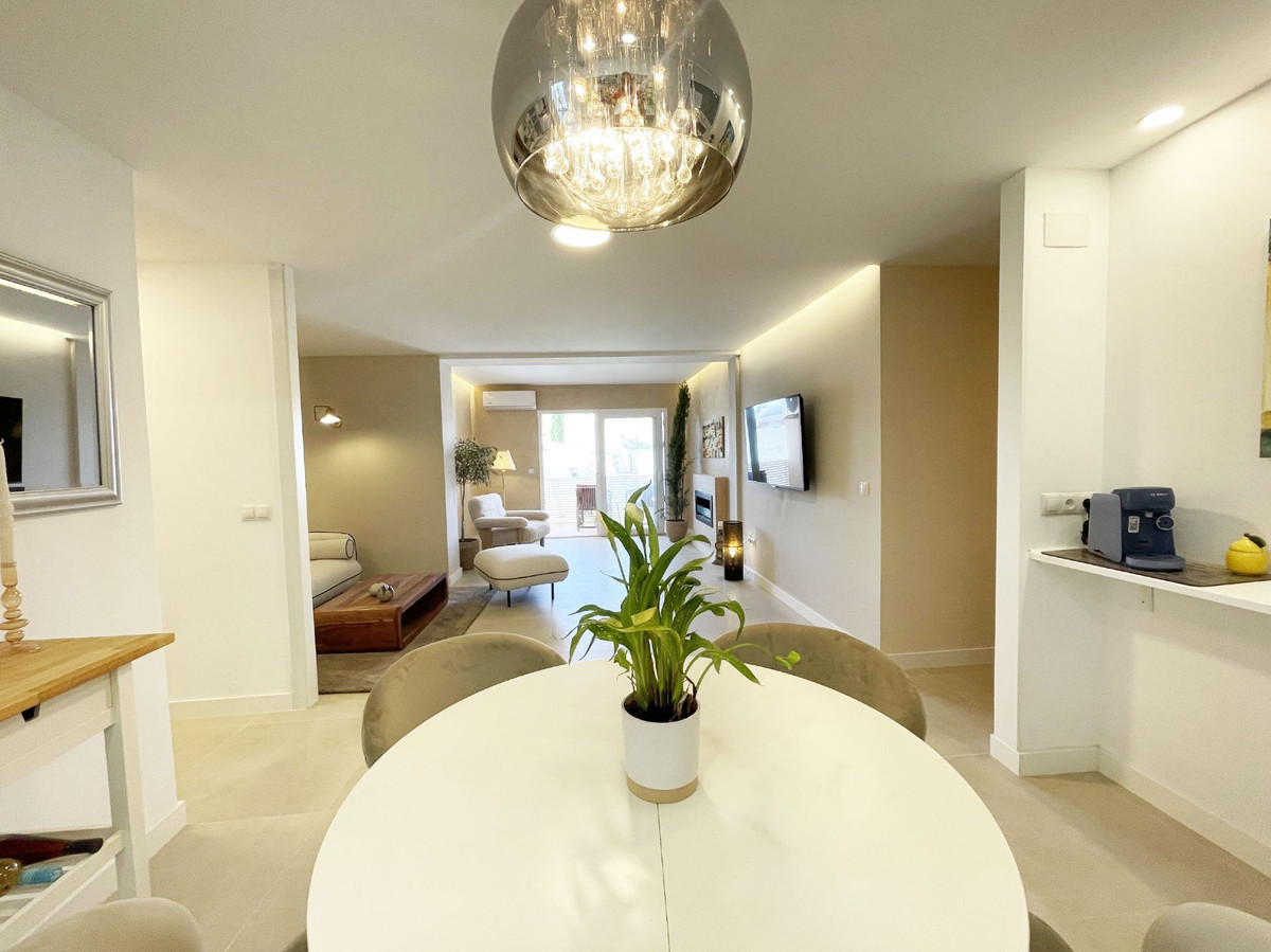 Se vende Apartamento Planta Media de 3 dormitorios en Costa Blanca, Alicante, España
