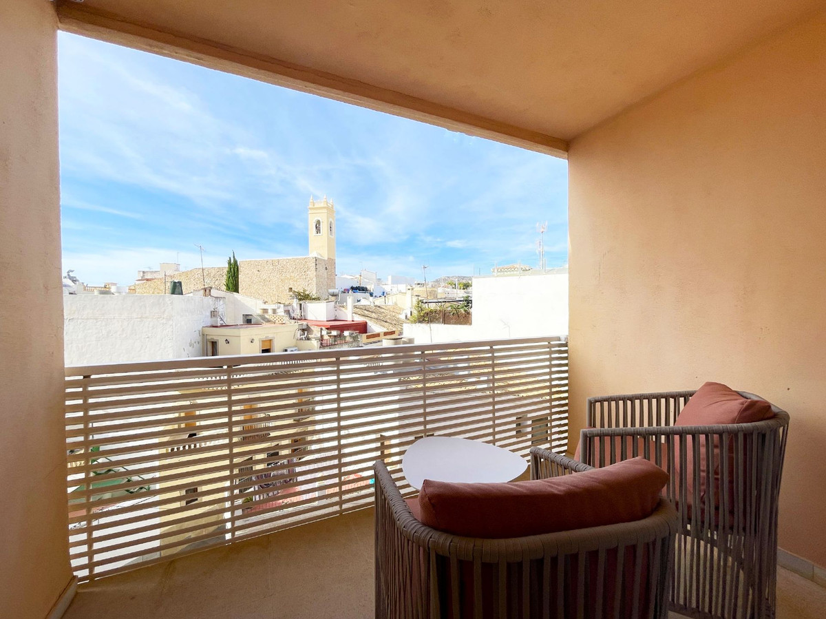 Se vende Apartamento Planta Media de 3 dormitorios en Costa Blanca, Alicante, España