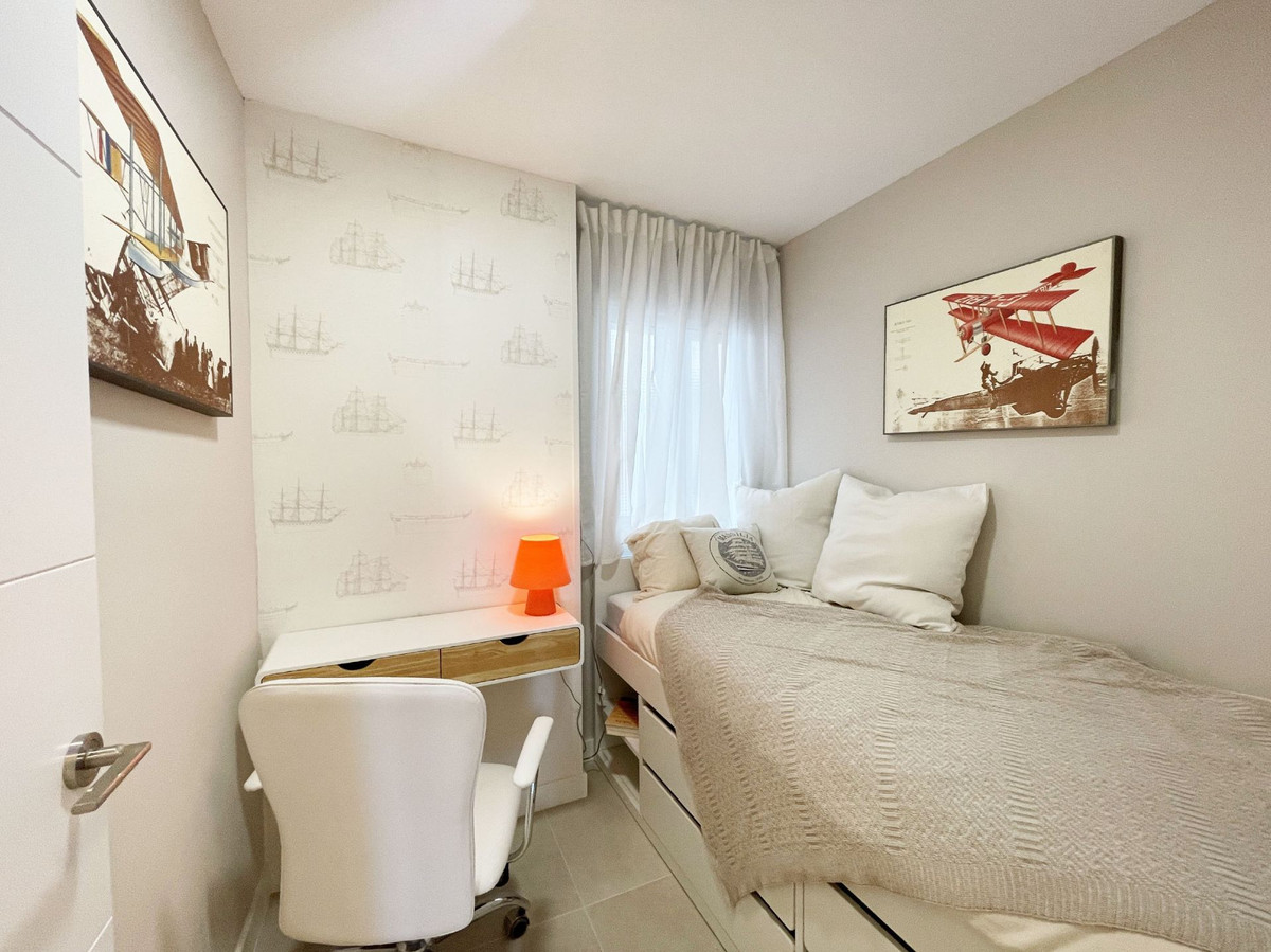 Se vende Apartamento Planta Media de 3 dormitorios en Costa Blanca, Alicante, España