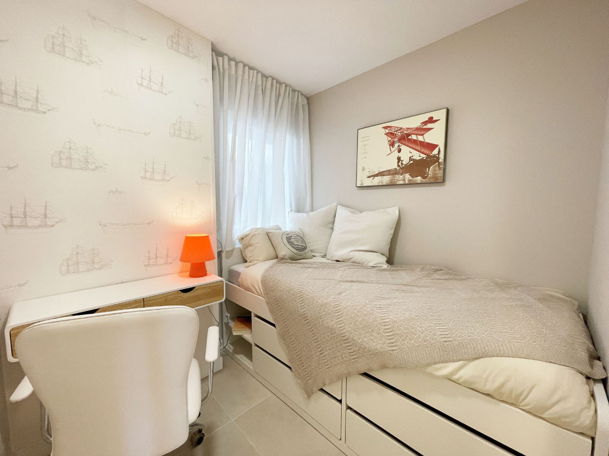 Se vende Apartamento Planta Media de 3 dormitorios en Costa Blanca, Alicante, España