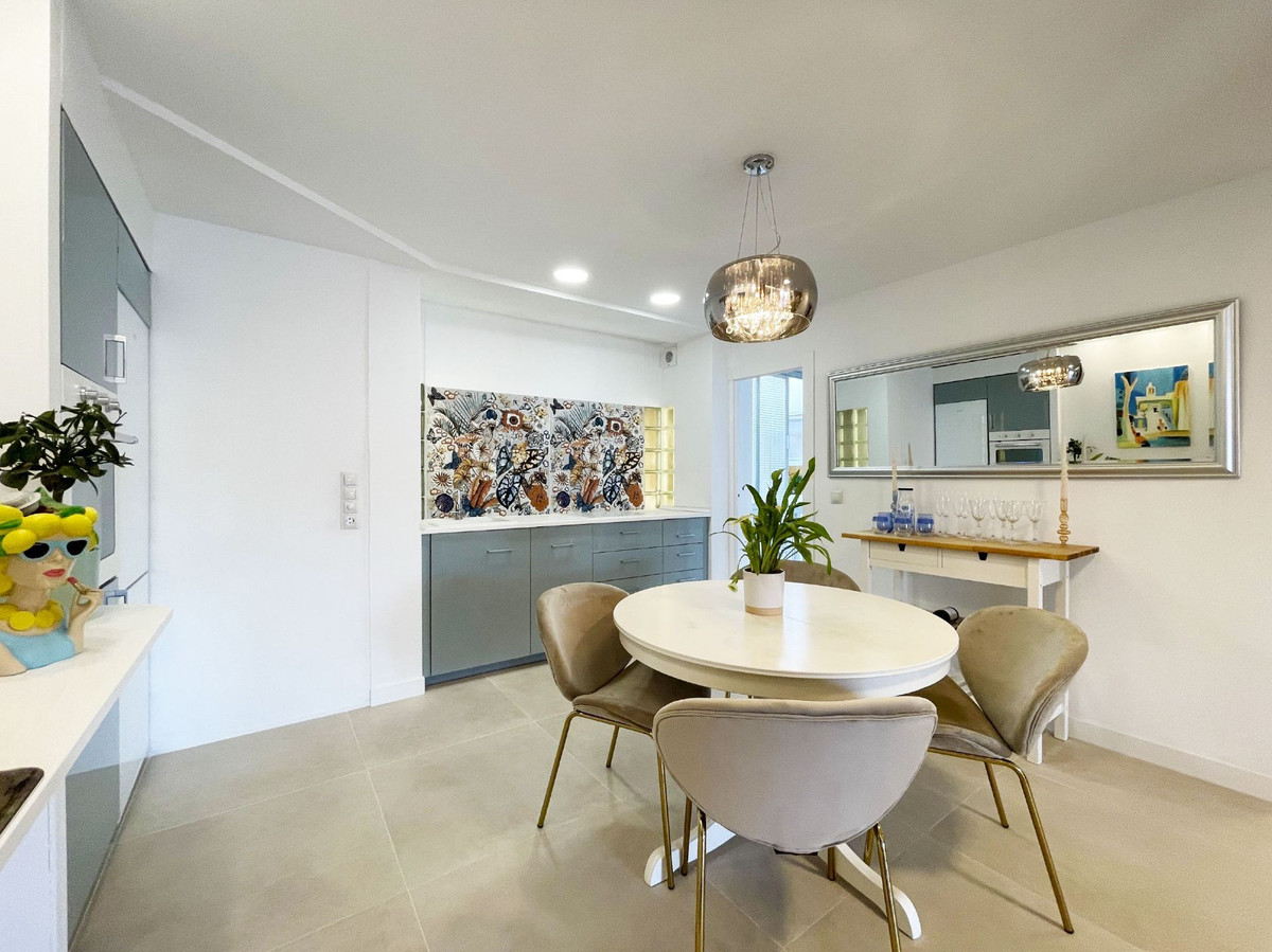 Se vende Apartamento Planta Media de 3 dormitorios en Costa Blanca, Alicante, España