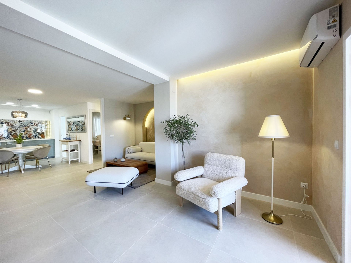 Se vende Apartamento Planta Media de 3 dormitorios en Costa Blanca, Alicante, España