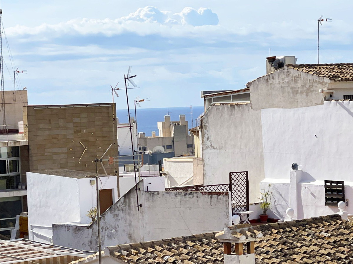 Se vende Apartamento Planta Media de 3 dormitorios en Costa Blanca, Alicante, España
