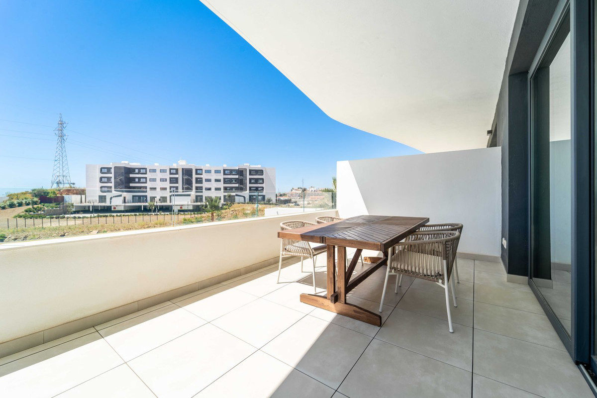 Se vende Apartamento Planta Baja de 2 dormitorios en Costa Del Sol, Málaga, España