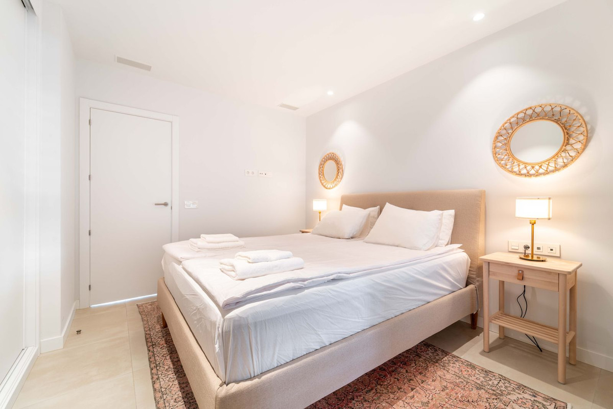 Se vende Apartamento Planta Baja de 2 dormitorios en Costa Del Sol, Málaga, España