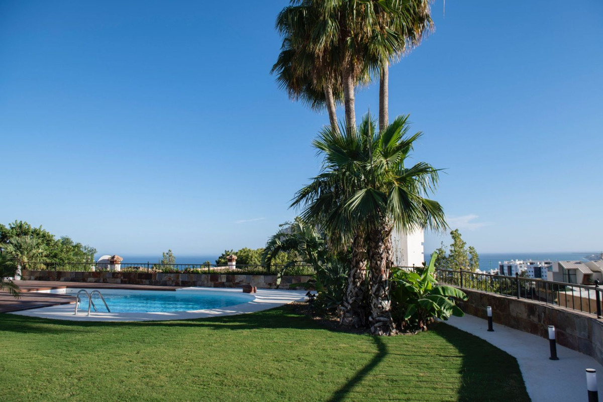 Se vende Villa - Chalet de 4 dormitorios en Costa Del Sol, Málaga, España