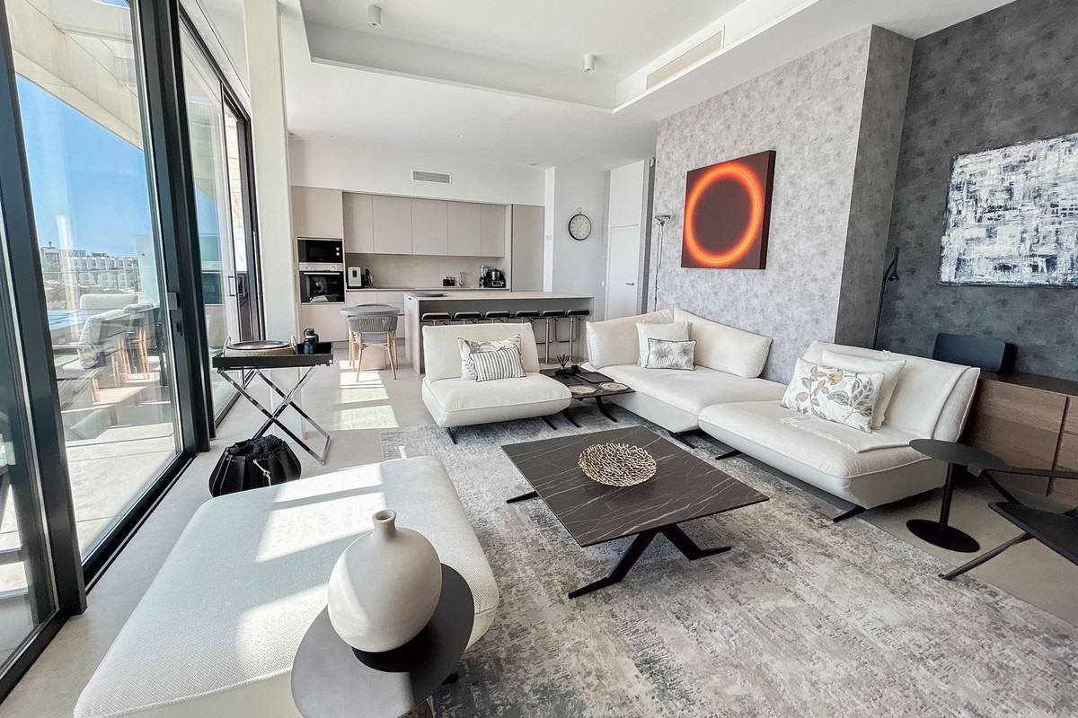3 Bed Apartment for sale in Torremolinos Costa Del Sol, Málaga, Spain