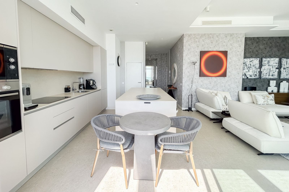 3 Bed Apartment for sale in Torremolinos Costa Del Sol, Málaga, Spain