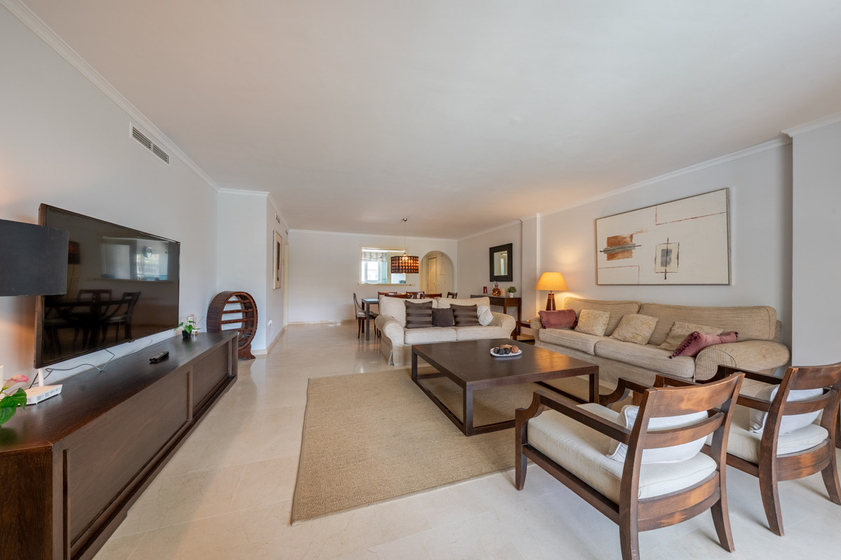 3 Bed Apartment for sale in Sotogrande Marina Costa Del Sol, Cádiz, Spain