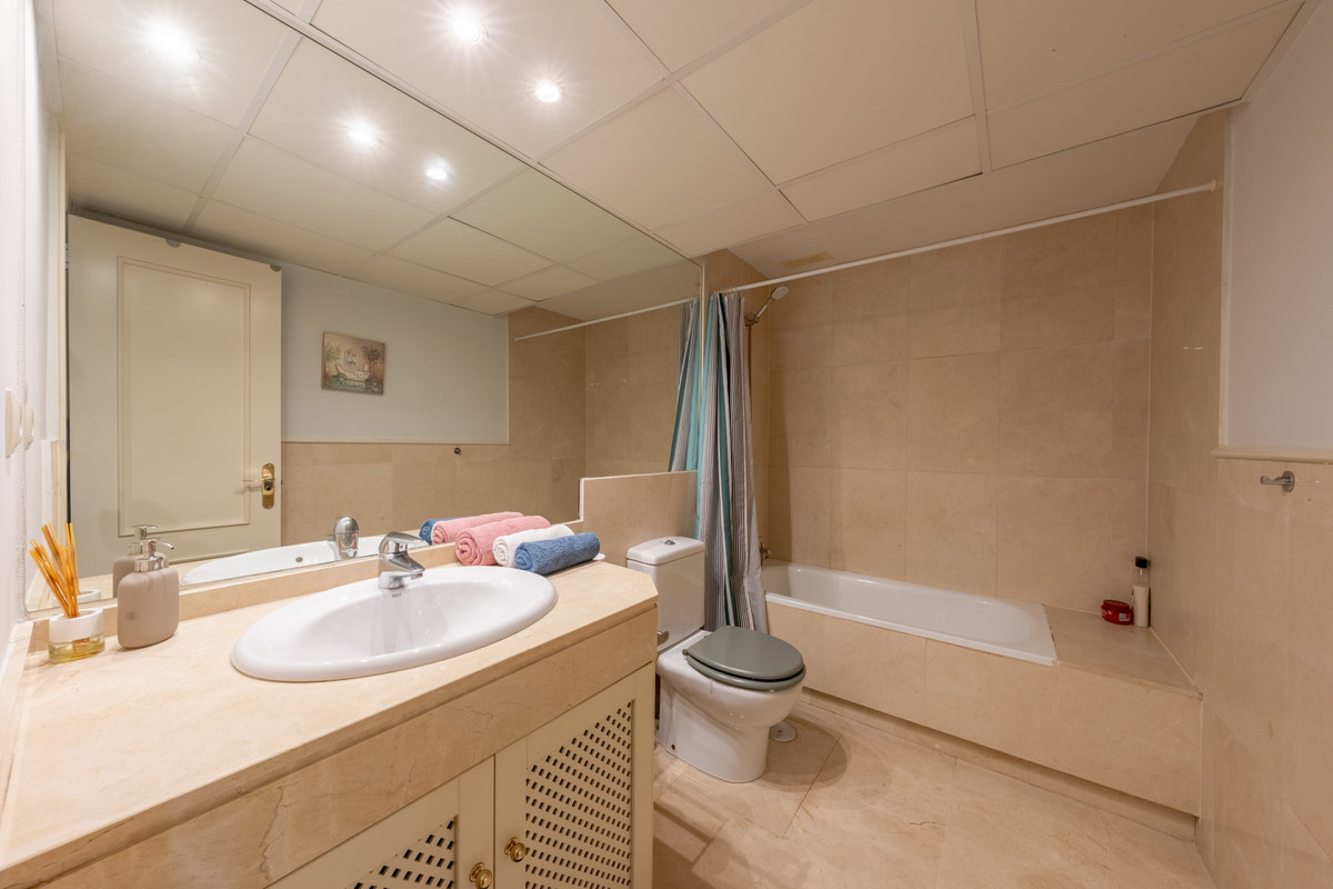 3 Bed Apartment for sale in Sotogrande Marina Costa Del Sol, Cádiz, Spain