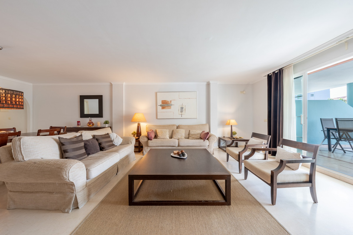 3 Bed Apartment for sale in Sotogrande Marina Costa Del Sol, Cádiz, Spain