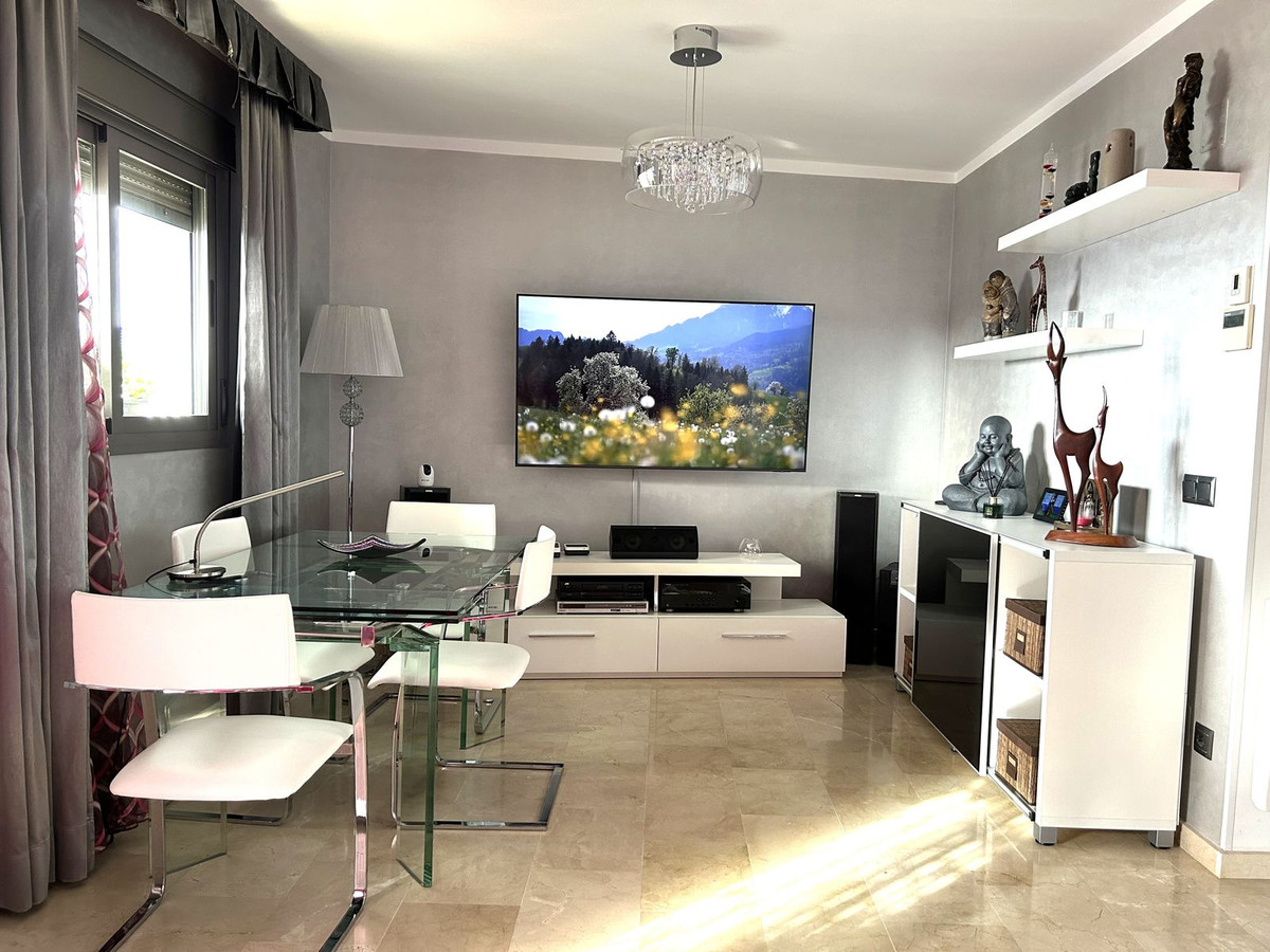 2 Bed Apartment for sale in Alhaurín El Grande Costa Del Sol, Málaga, Spain
