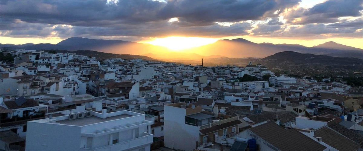 2 Bed Apartment for sale in Alhaurín El Grande Costa Del Sol, Málaga, Spain