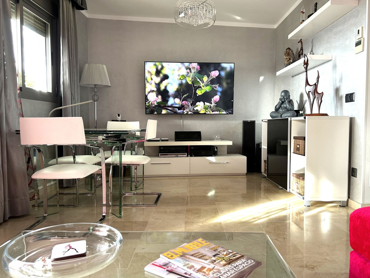 2 Bed Apartment for sale in Alhaurín El Grande Costa Del Sol, Málaga, Spain