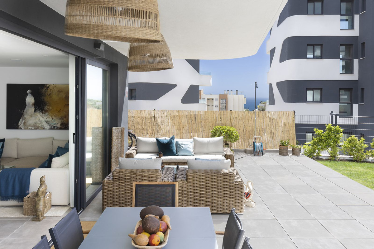 Se vende Apartamento Planta Baja de 2 dormitorios en Costa Del Sol, Málaga, España