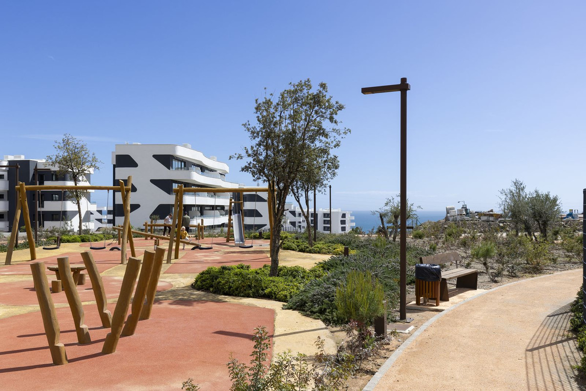 Se vende Apartamento Planta Baja de 2 dormitorios en Costa Del Sol, Málaga, España