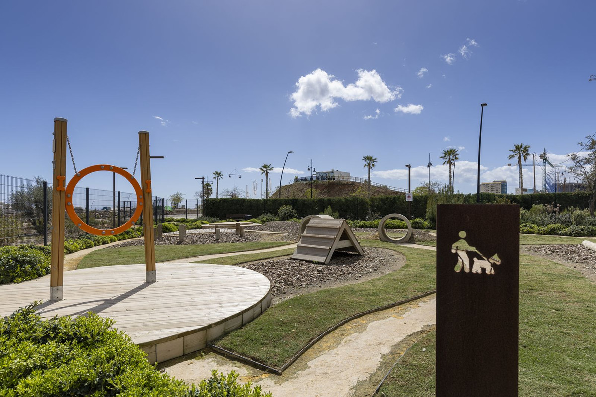 Se vende Apartamento Planta Baja de 2 dormitorios en Costa Del Sol, Málaga, España