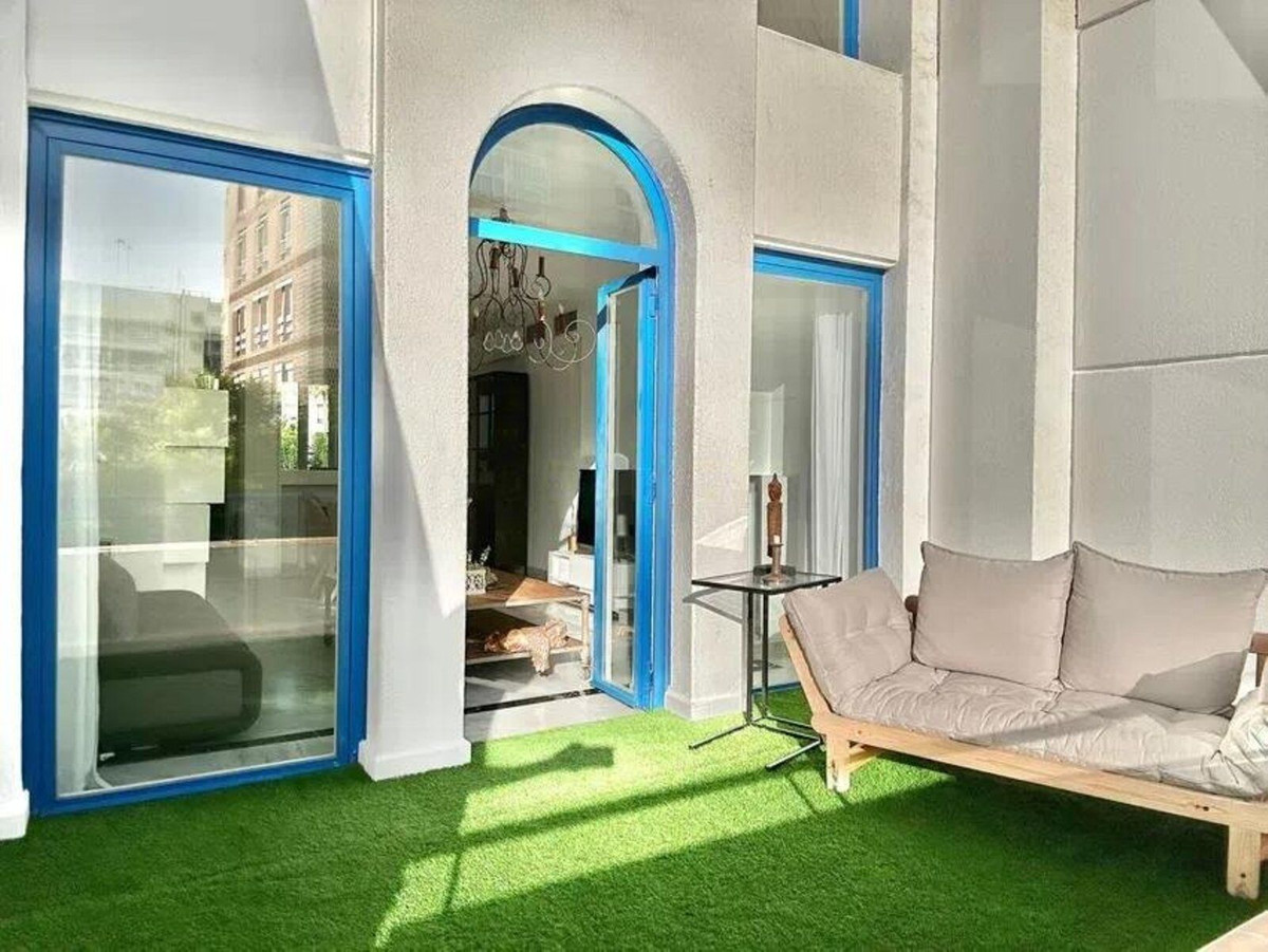2 Bed Apartment for sale in The Golden Mile Costa Del Sol, Málaga, Spain