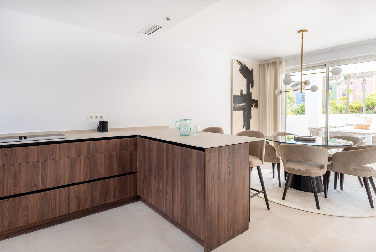 4 Bed Townhouse for sale in Casares Playa Costa Del Sol, Málaga, Spain