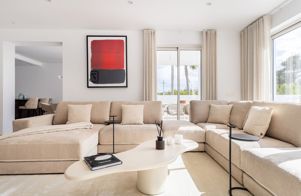 4 Bed Townhouse for sale in Casares Playa Costa Del Sol, Málaga, Spain