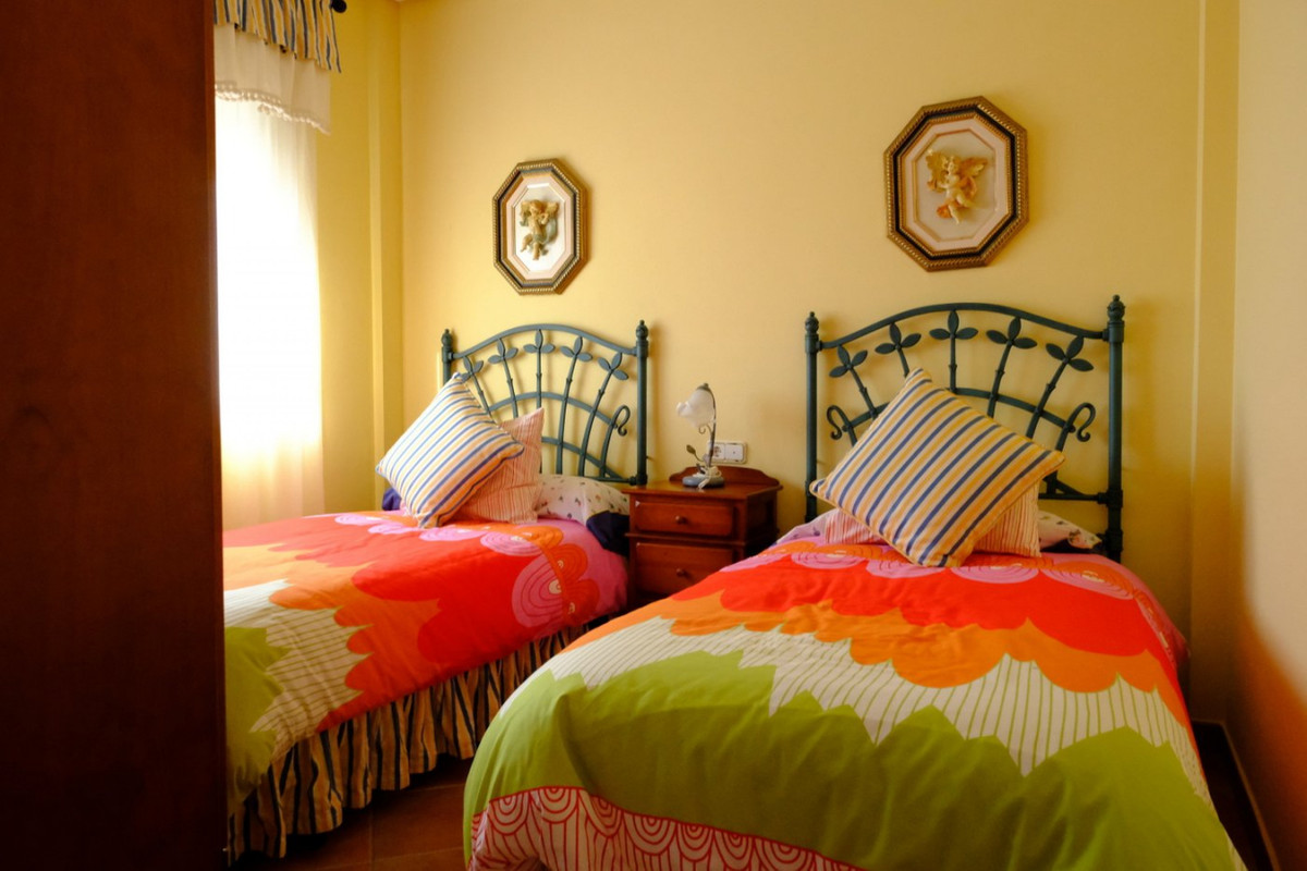 5 Bed Townhouse for sale in Orihuela Costa Blanca, Alicante, Spain