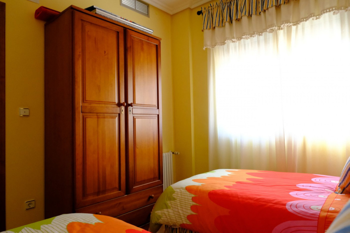 5 Bed Townhouse for sale in Orihuela Costa Blanca, Alicante, Spain
