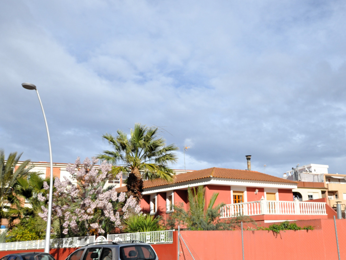 4 Bed Townhouse for sale in Sax Costa Blanca, Alicante, Spain
