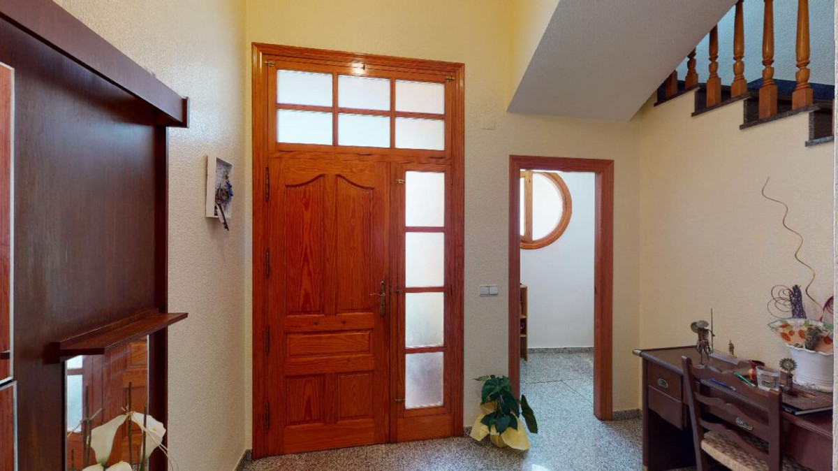 4 Bed Townhouse for sale in Sax Costa Blanca, Alicante, Spain