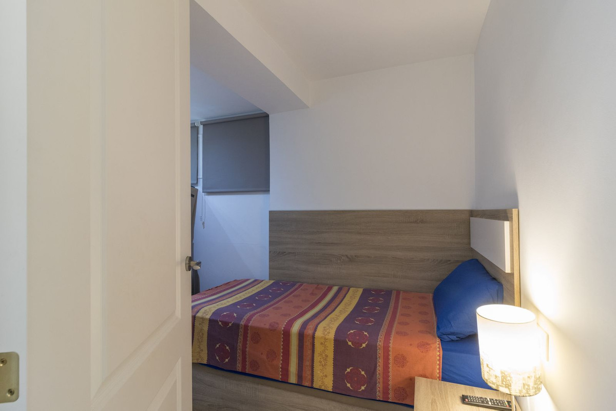 2 Bed Apartment for sale in Benalmadena Costa Costa Del Sol, Málaga, Spain