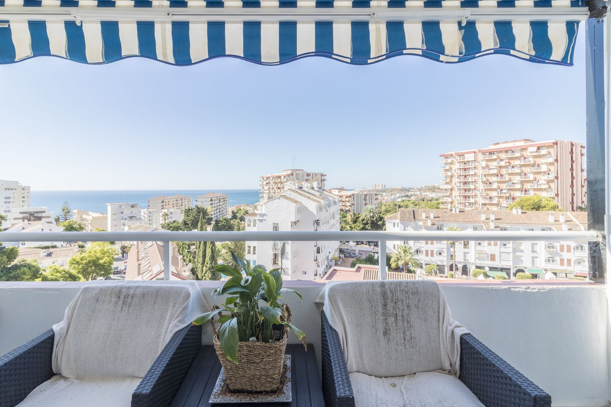 2 Bed Apartment for sale in Benalmadena Costa Costa Del Sol, Málaga, Spain