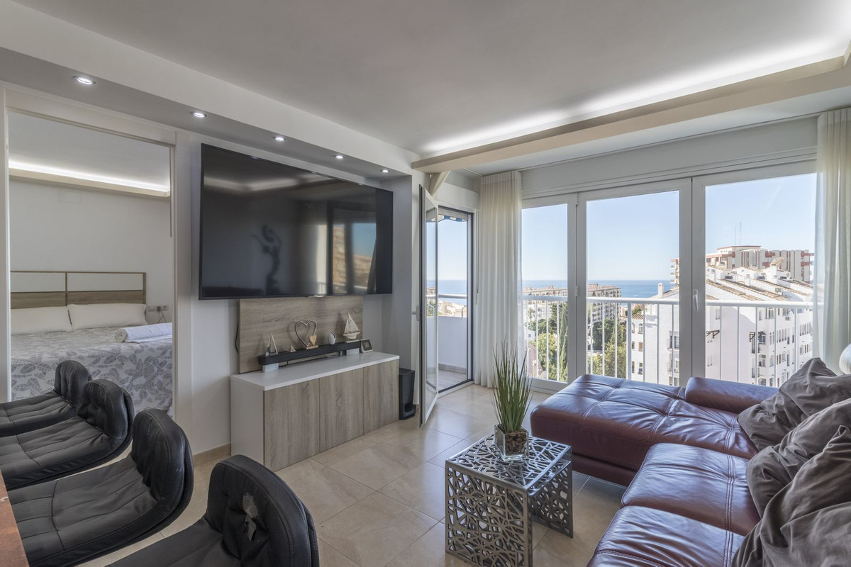 2 Bed Apartment for sale in Benalmadena Costa Costa Del Sol, Málaga, Spain