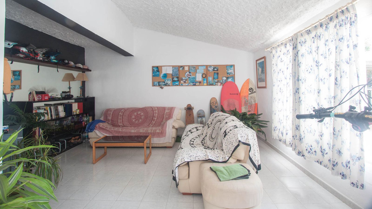 4 Bed Townhouse for sale in Estepona Costa Del Sol, Málaga, Spain