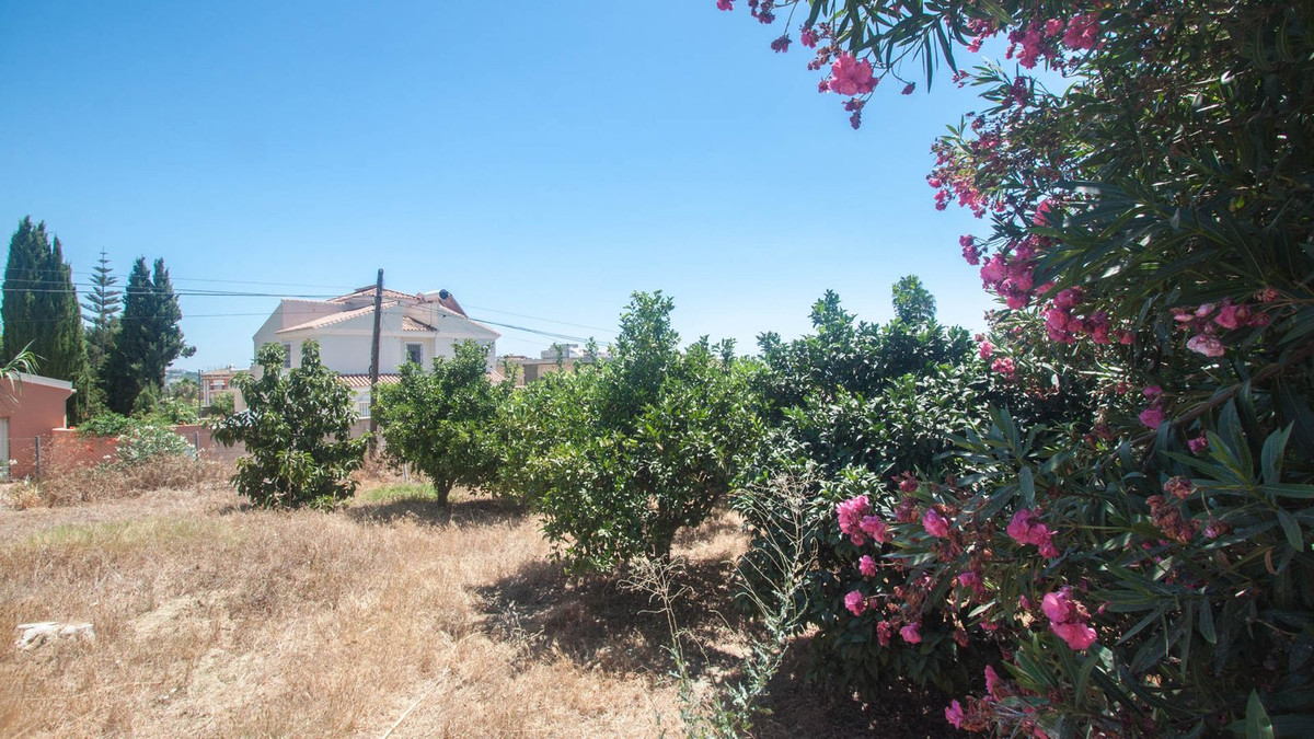 4 Bed Townhouse for sale in Estepona Costa Del Sol, Málaga, Spain