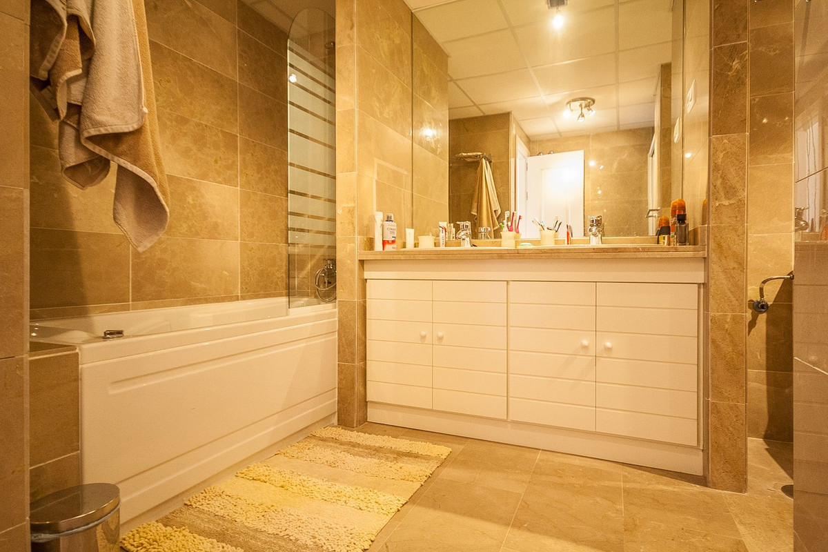 3 Bed Apartment for sale in Riviera Del Sol Costa Del Sol, Málaga, Spain